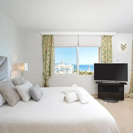 Luxury Seafront Penthouse With Parking Apartment *
